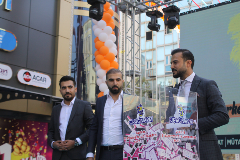 ÇIRAĞIN ALIŞVERİŞ MERKEZİ BİRİNCİ YIL DÖNÜMÜ