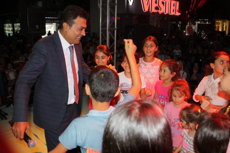 ÇIRAĞIN ALIŞVERİŞ MERKEZİ BİRİNCİ YIL DÖNÜMÜ