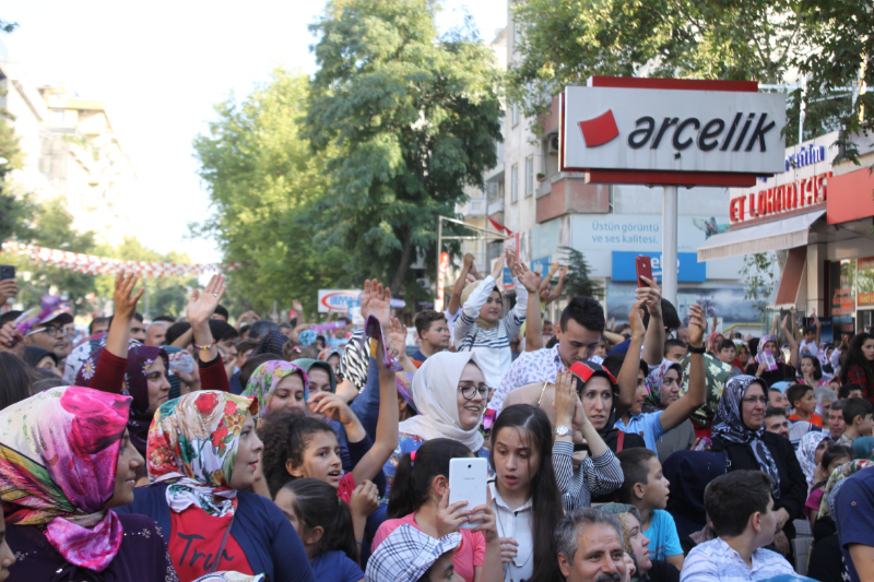 ÇIRAĞIN ALIŞVERİŞ MERKEZİ BİRİNCİ YIL DÖNÜMÜ