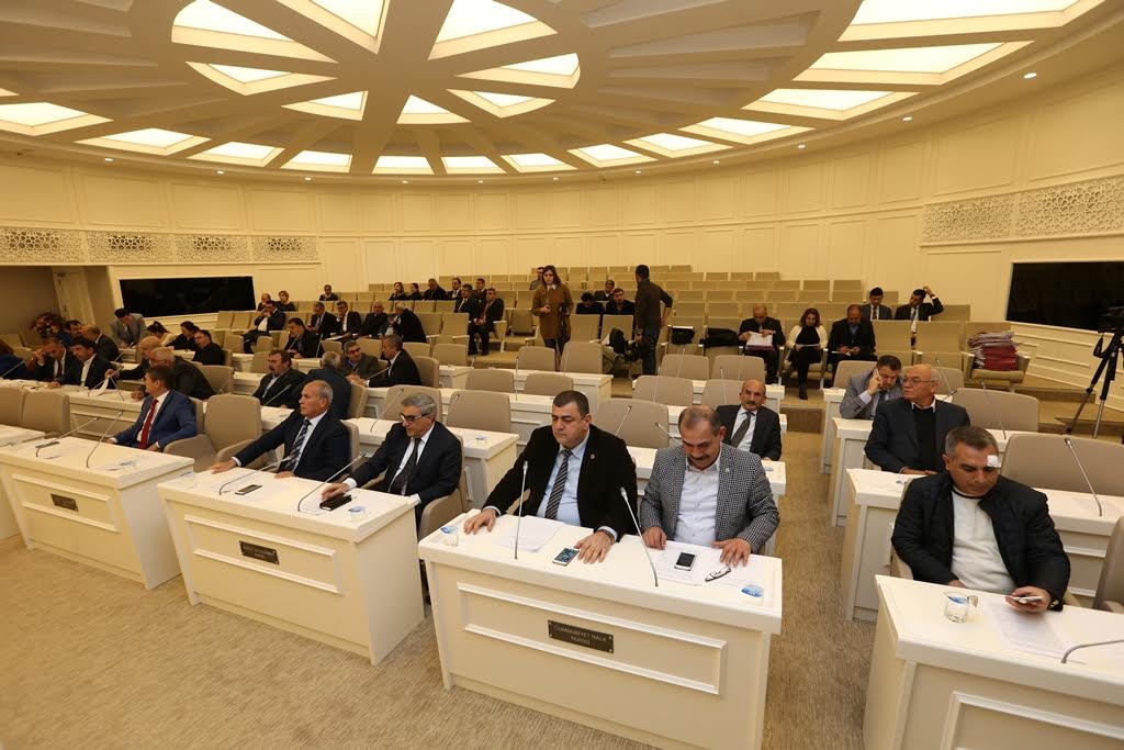 BÜYÜKŞEHİR MECLİSİ’NDE 62 MADDE GÖRÜŞÜLDÜ
