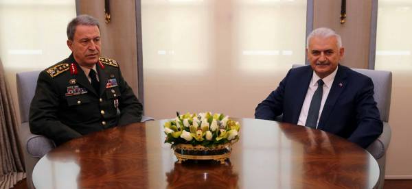 Başbakan Yıldırım Genelkurmay Başkanı Orgeneral Akar’ı kabul etti