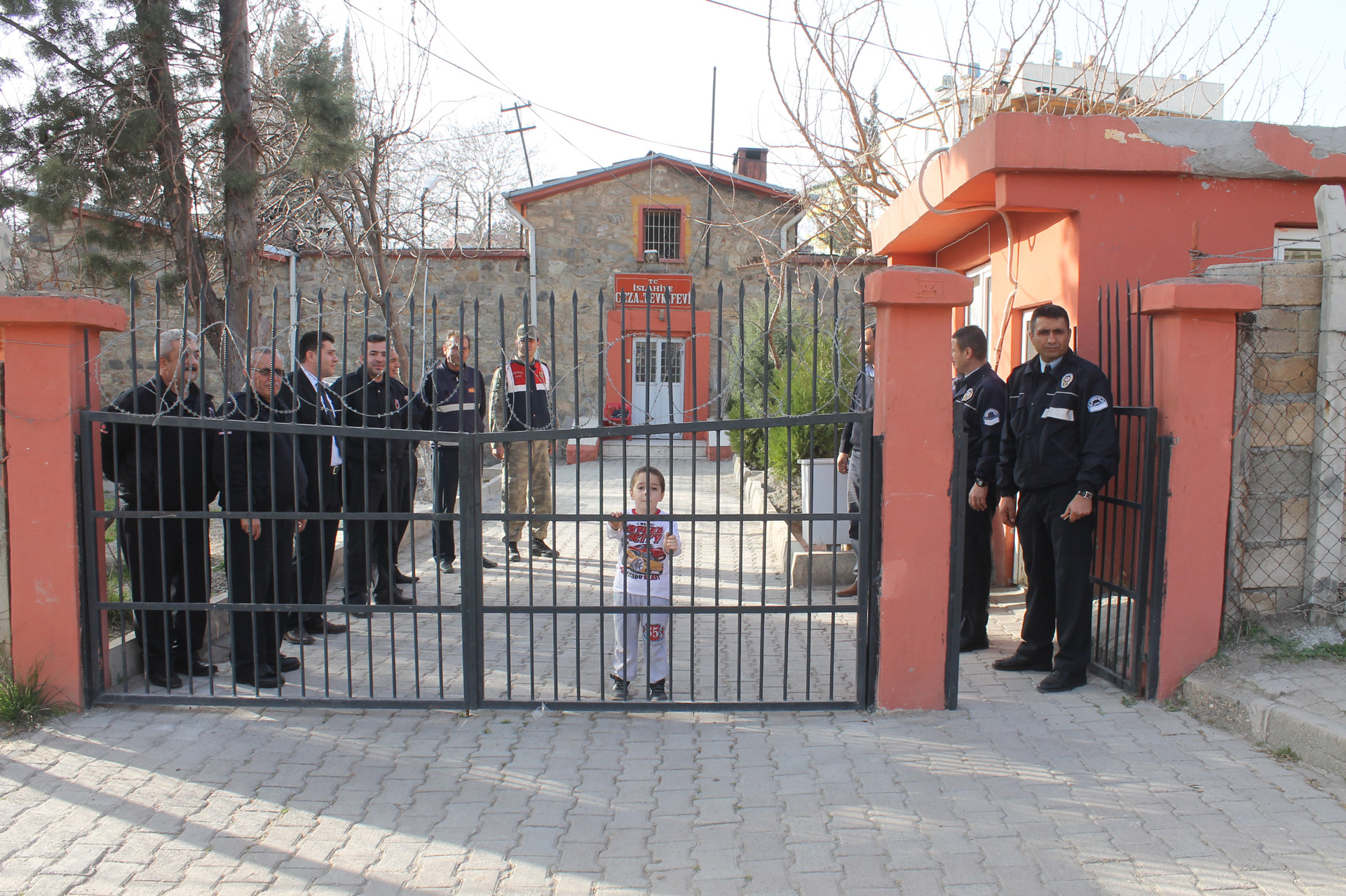 Cezaevlerinde saydamlığı sağladık