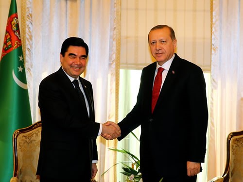 Cumhurbaşkanı Erdoğan, Türkmenistan Devlet Başkanı Berdimuhammedov ile Görüştü