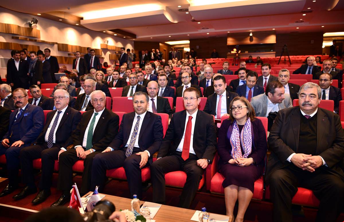 Başbakan Yardımcısı Canikli Gaziantepli İşadamları İstişare Toplantısına Katıldı