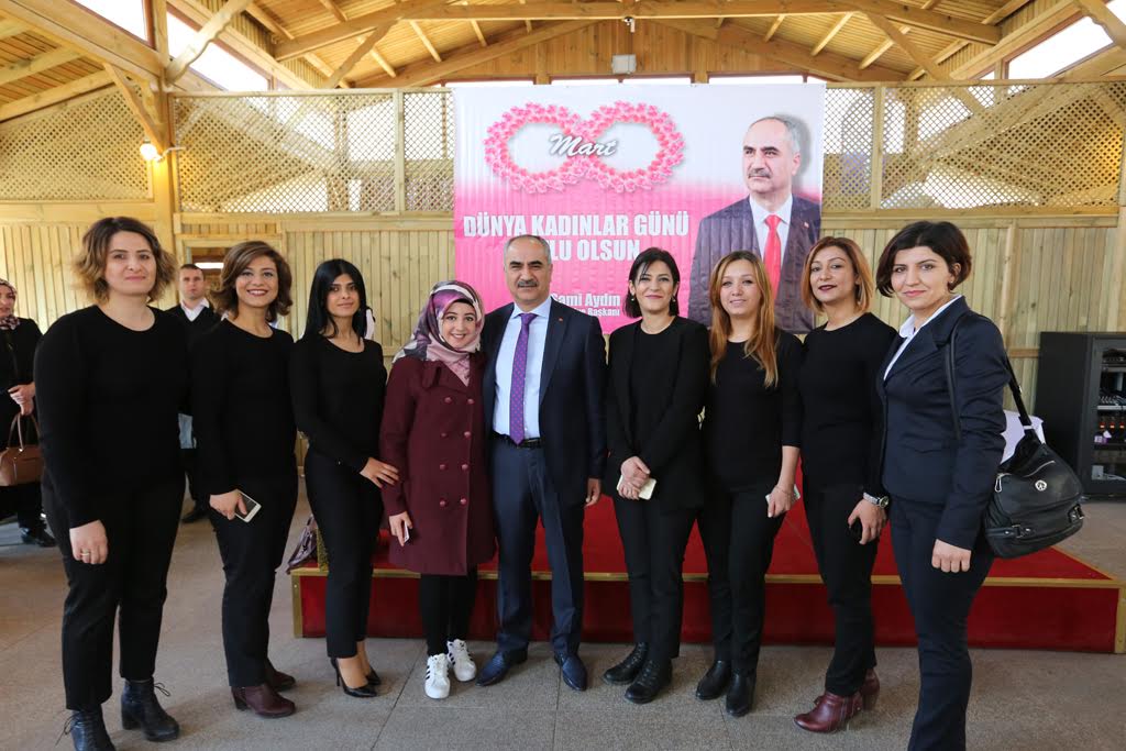 "KADINLAR YÖNETİM VE İCRADA DAHA ÇOK YER ALMALI VE İSTEMELİDİR"