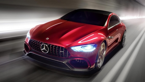 Mercedes AMG GT Concept büyülüyor!