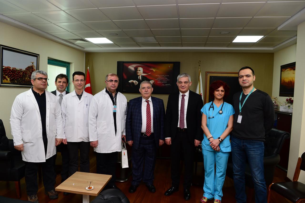 BAŞKAN MAHÇİÇEK, DOKTORLARI ZİYARET ETTİ