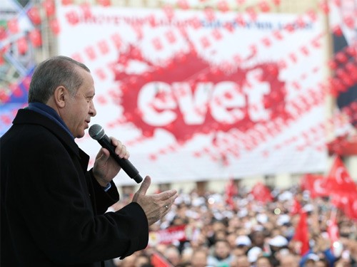 “Avrupa, Hayır Propagandası Yapanlara Kapılarını Açarken, Evet Diyenlere Kapatıyor”