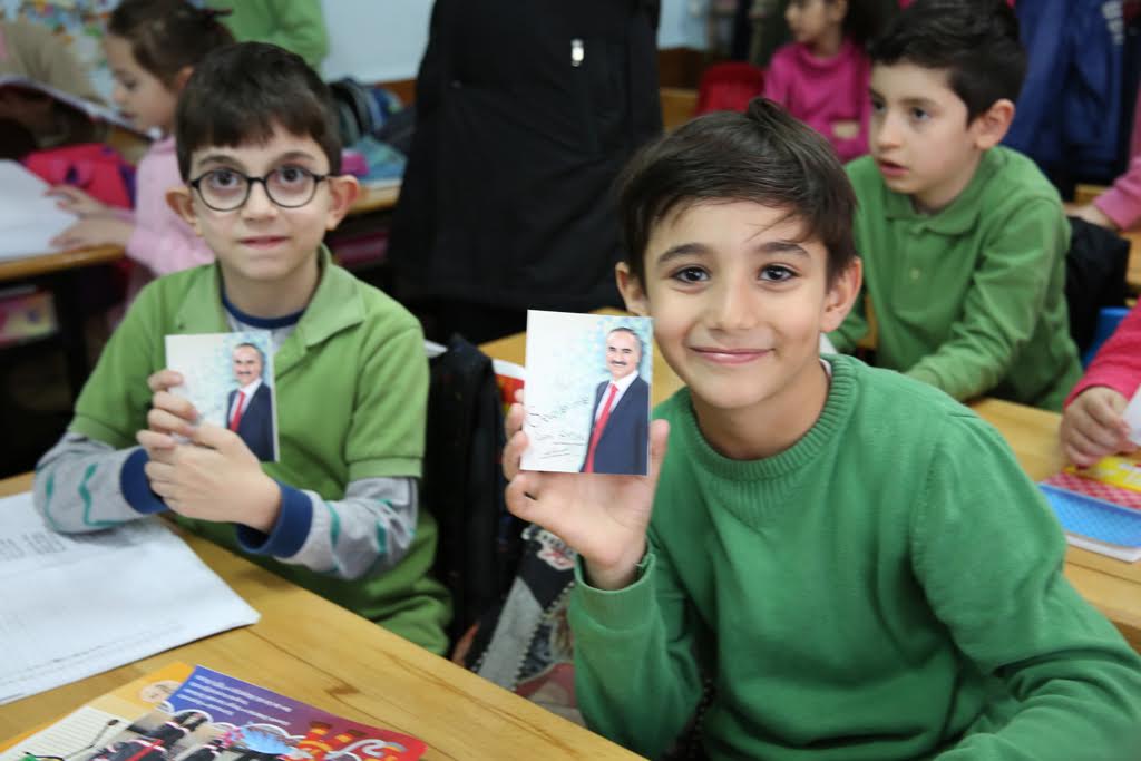 KÜÇÜK BAŞKANIN VAADİ YERİNE GELDİ