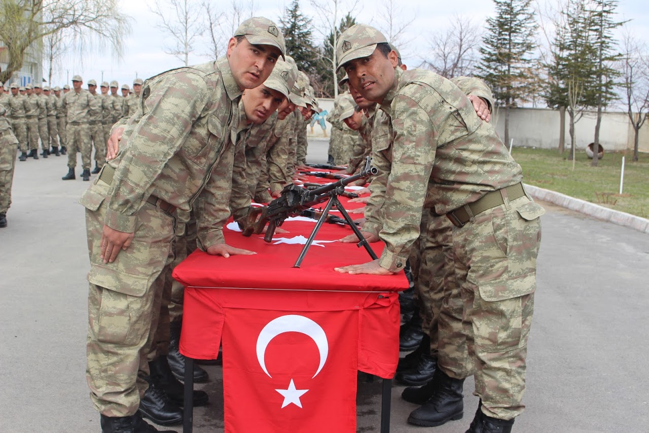 EKİNÖZÜ'NDE 154 GÜVENLİK KORUYUCUSU YEMİN ETTİ
