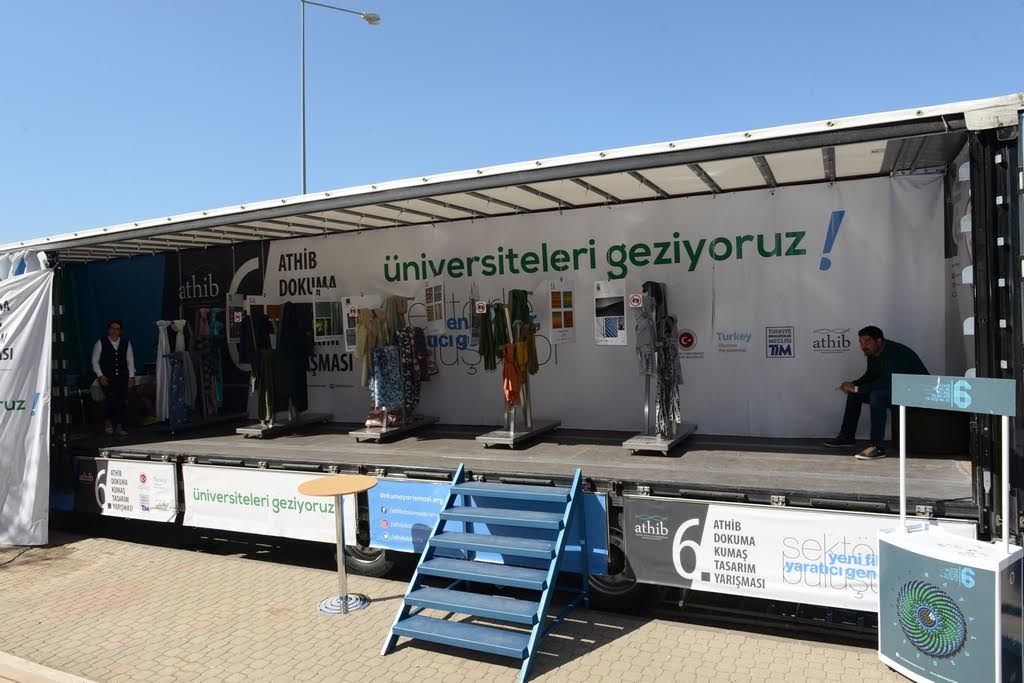 ATHİB Tanıtım Tırı Üniversitemizde