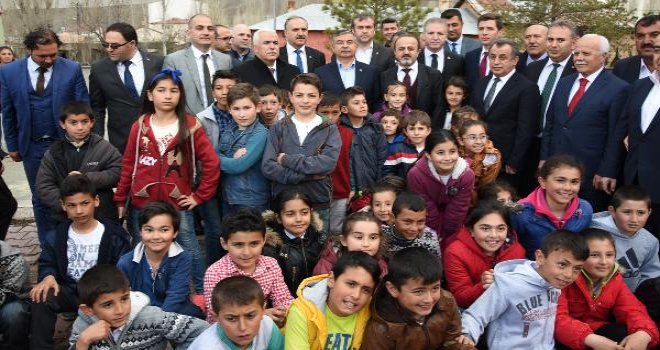 17 Nisan´da okullar tatil