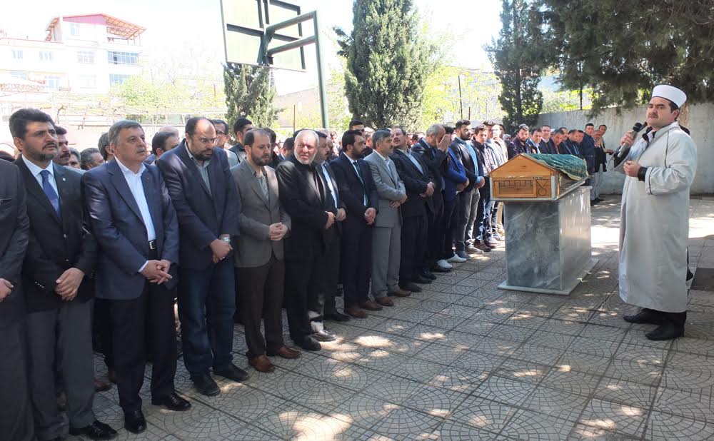 Ali Aydın’ın babası Halil Aydın ebediyete uğurlandı.