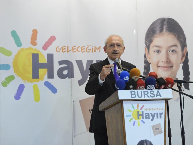 KILIÇDAROĞLU, “BURSA MERKEZ İLÇELER MUHTARLAR, AZALAR VE STK TEMSİLCİLERİ TOPLANTISI”NDA KONUŞTU