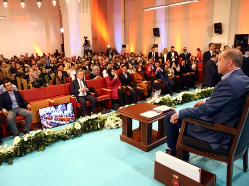 Cumhurbaşkanı Erdoğan, ATV ve A Haber Ortak Canlı Yayınına Katıldı