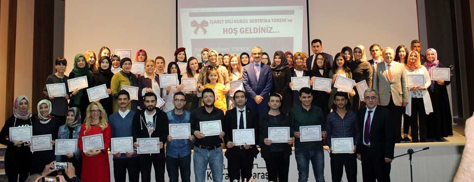 İŞARET DİLİ KURSİYERLERİNE SERTİFİKA