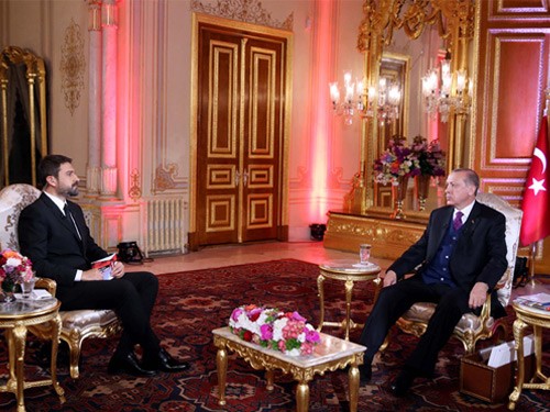 “Darbecilerin Değil, Sivil İradenin Hazırladığı Anayasa ile Devam Edelim”