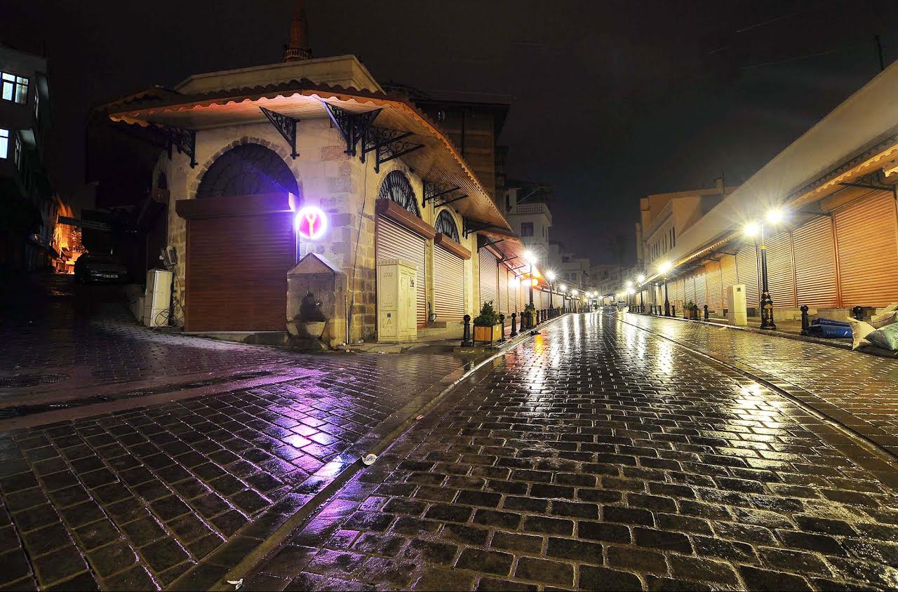 DEMİRCİLER ÇARŞISI ESKİ İHTİŞAMINA DÖNDÜ
