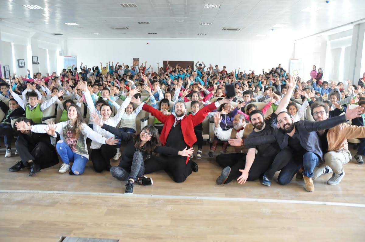 8.ÇOCUK FESTİVALİ TİYATRO ŞENLİĞİ’NDE AKBANK ÇOCUK OYUNU
