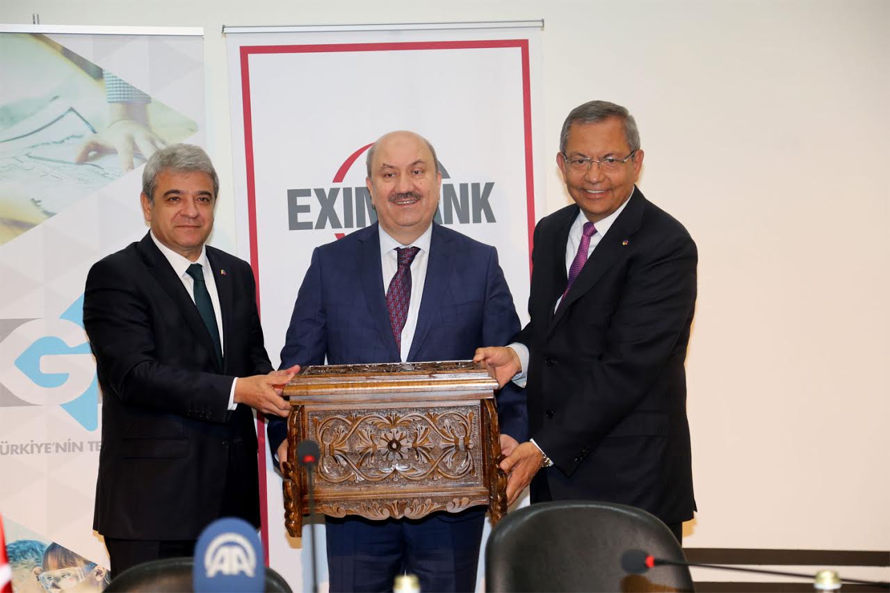 BDDK BAŞKANI AKBEN: “KAHRAMANMARAŞ’IN DÜRÜSTLÜĞÜNÜ İYİ ANLATMALIYIZ”