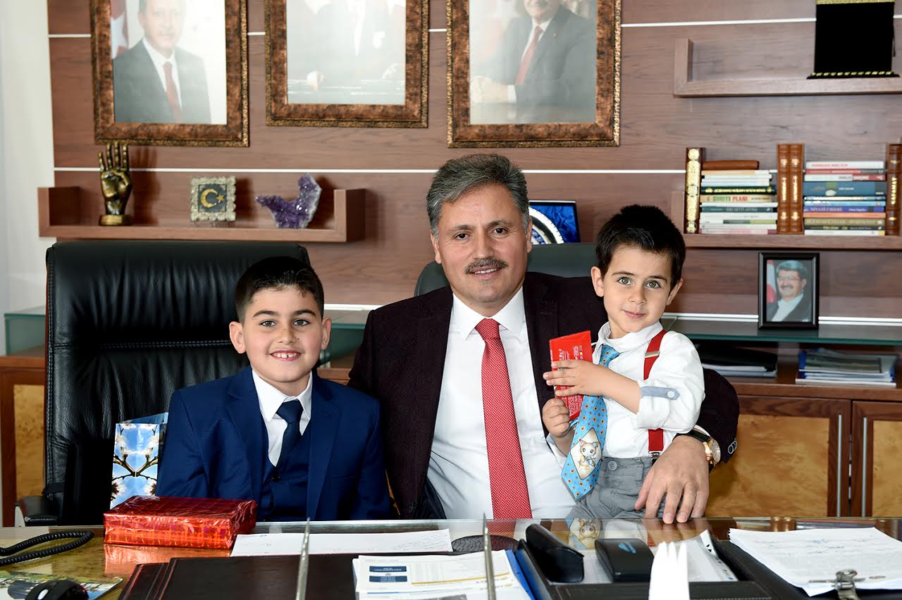 BÜYÜKŞEHİR BELEDİYEMİZ BELEDİYECİLİK HİZMETLERİNDE ÖRNEK BİR BELEDİYE