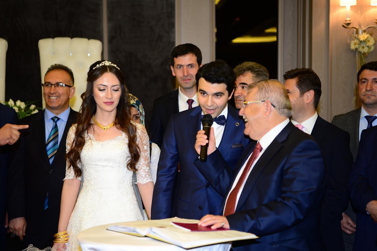 MAHÇİÇEK AİLESİNİN MUTLU GÜNÜ