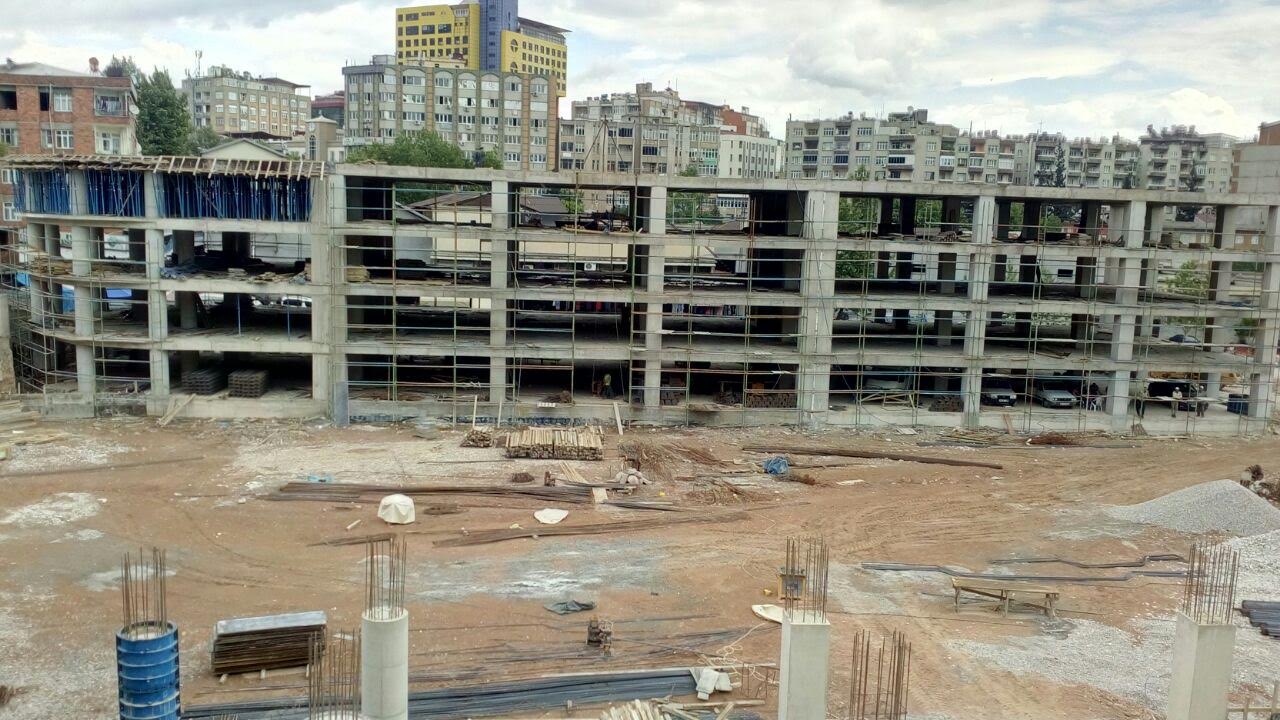 OTOPARKTA C BLOK TAMAMLANDI