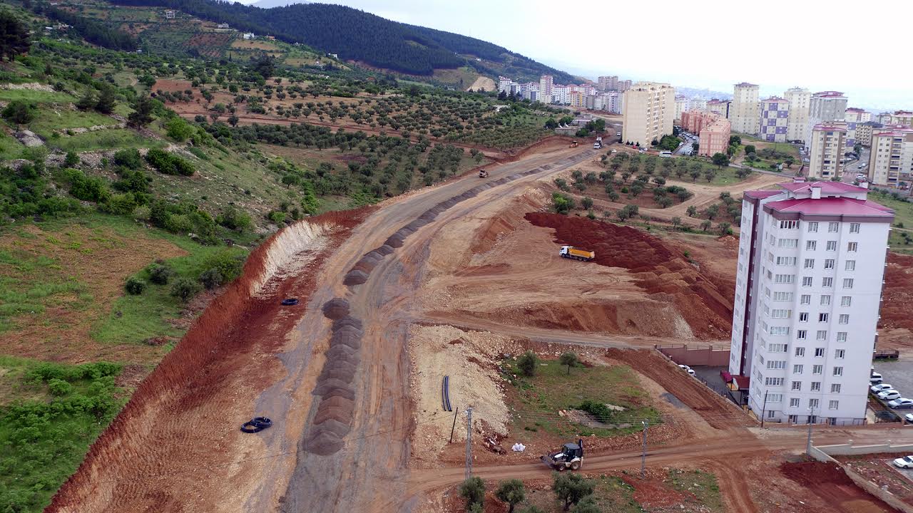KUZEY ÇEVRE YOLUNDA HUMMALI ÇALIŞMA
