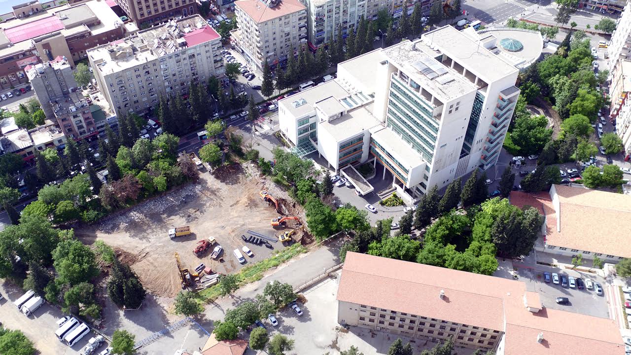 MİLLİ İRADE MEYDANI’NDA ÇALIŞMALAR DEVAM EDİYOR
