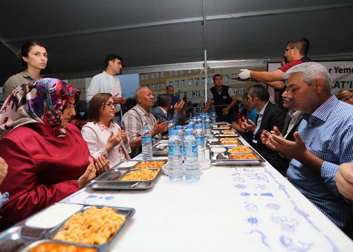 BÜYÜKŞEHİR RAMAZAN HAZIRLIKLARINI TAMAMLADI