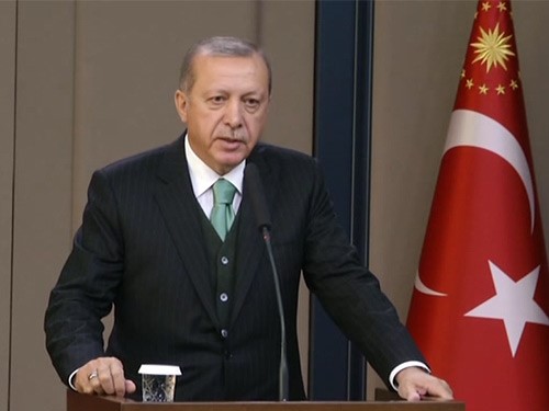 "Avrupa Birliği, Kendi Üzerine Düşen Görevi Yerine Getirmeli"