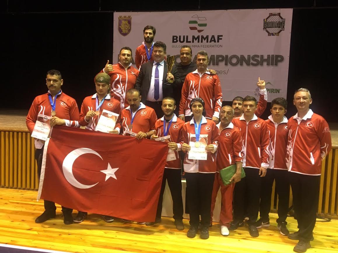 BÜYÜKŞEHİR’DEN SPORA VE SPORCUYA DESTEK