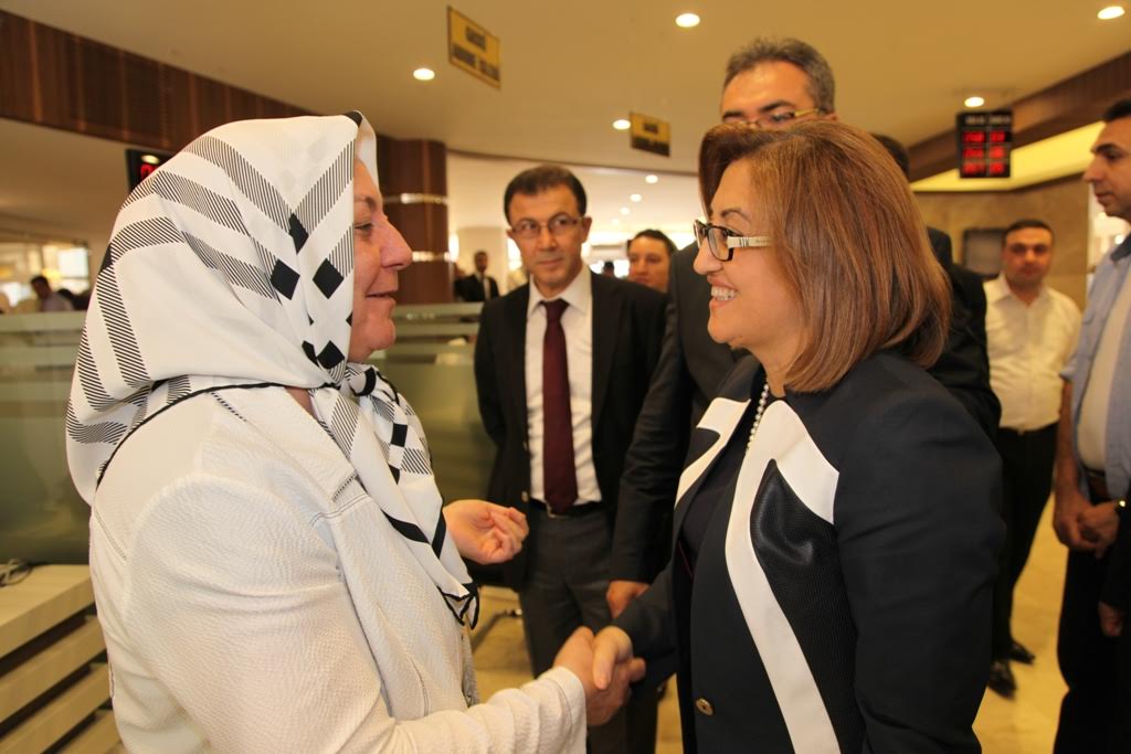 VATANDAŞ “BEYAZ MASA”DAN MEMNUN