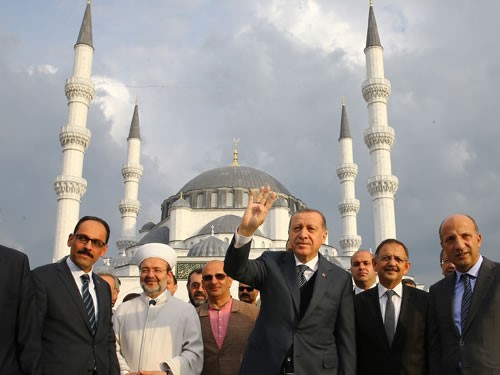 Cumhurbaşkanı Erdoğan, Ulus İtfaiye Meydanı Camii’ni İnceledi