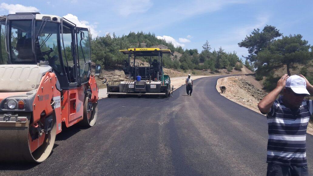 DÖNGELE GRUP YOLU ASFALTLANIYOR