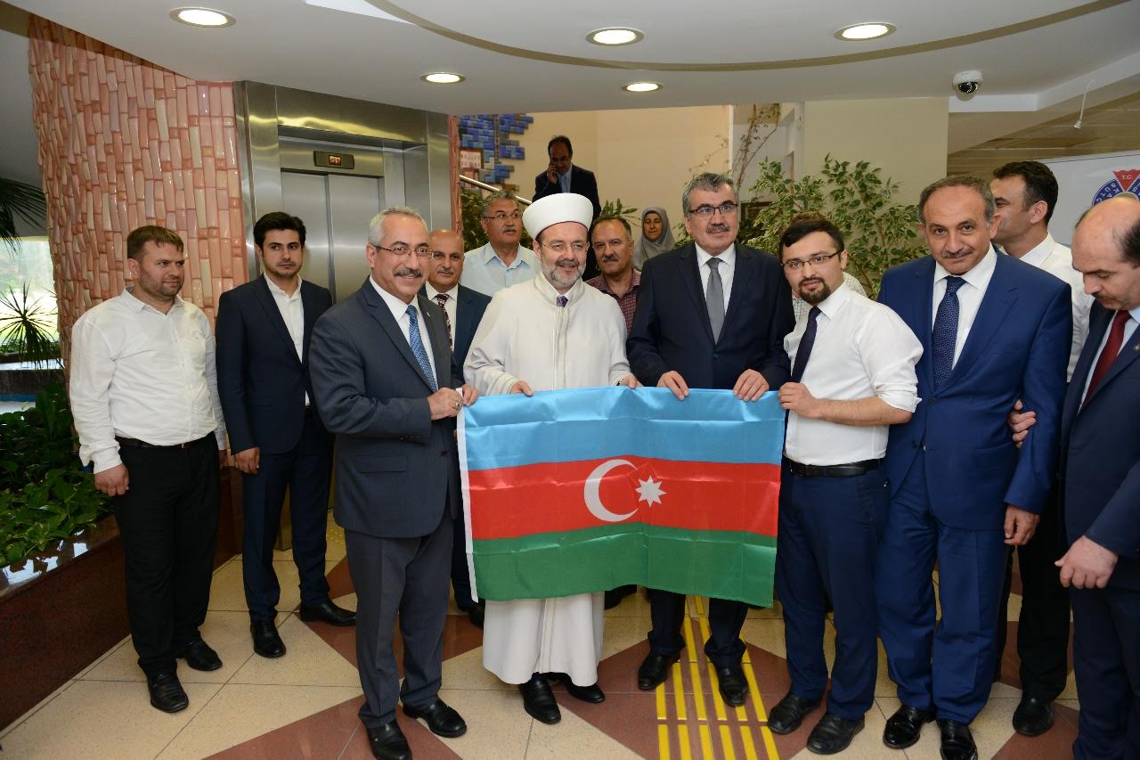 BAŞKAN GÖRMEZ'E KAHRAMANMARAŞ'TA ANLAMLI HEDİYE