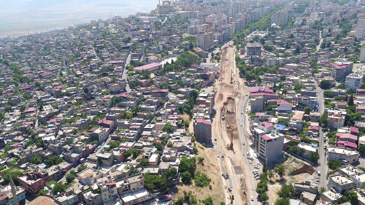 KARAMANLI KAVŞAĞI ALT GEÇİTLİ OLACAK