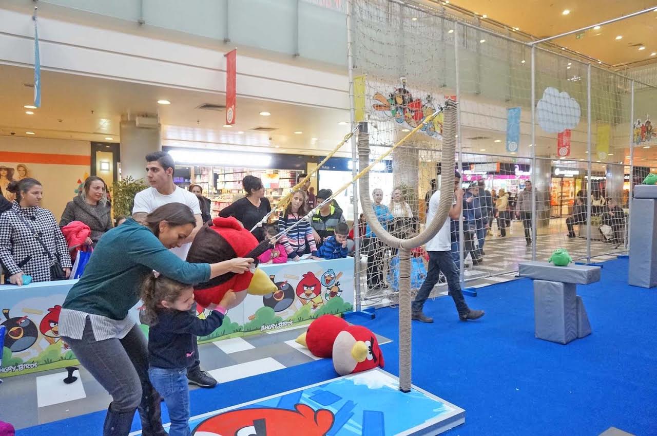 Angry Birds Çılgınlığı Başlıyor