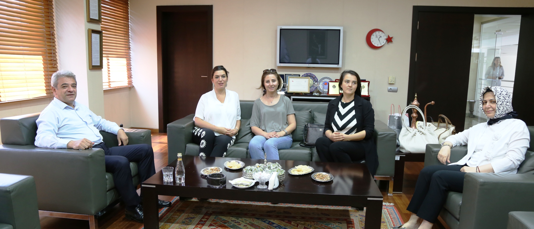 Zabun: “Turizmde Canlılığı Artırmak İçin Batı İlleriyle Uçak Bağlantılarımızı Güçlendirmeliyiz”