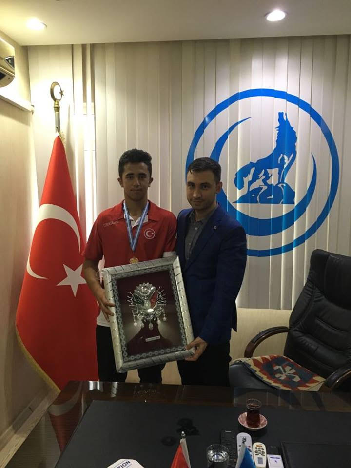 GURURUMUZ CİHAN AYBERK TİYEK ÜLKÜ OCAKLARINI ZİYARET ETTİ!