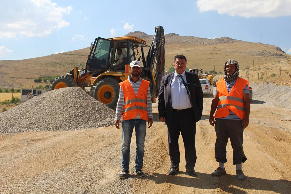 Başkan Çeleğen; Belan Karayolunda Çalışmaları İnceledi.