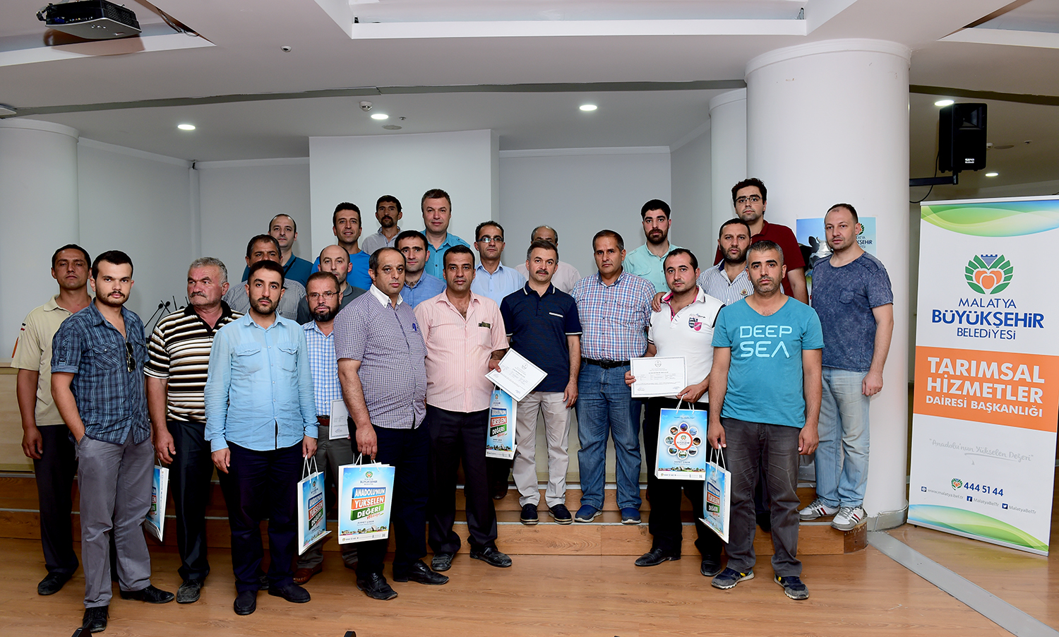 67 KURSİYERE SERTİFİKA