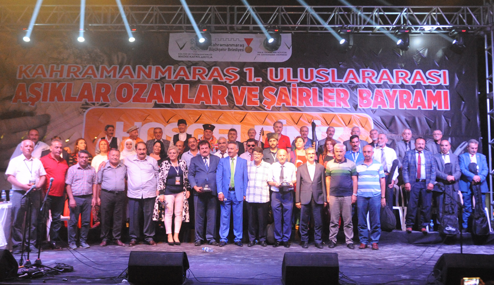 AŞIKLAR BAYRAMINA YOĞUN İLGİ
