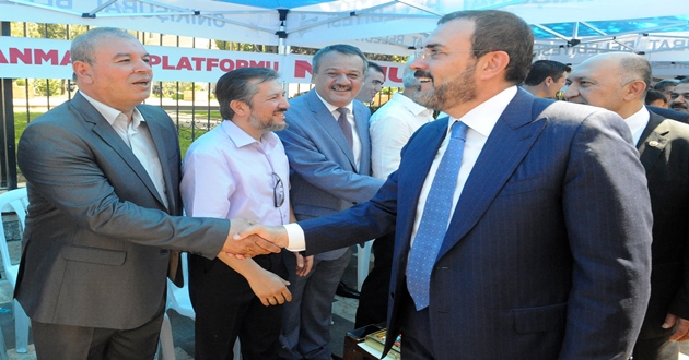 PROTOKOLLE HALK BAYRAMLAŞTI