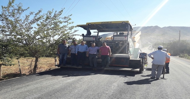 YEŞİLYÖRE-DOLUCA YOLU ASFALTLANIYOR