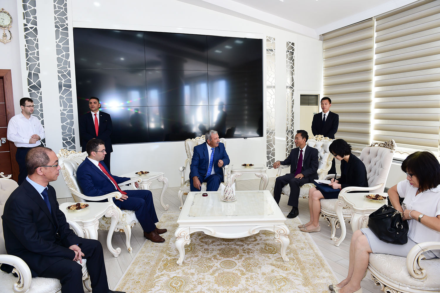 TÜRKİYE HER ZAMAN DOSTLARININ YANINDA OLMUŞTUR