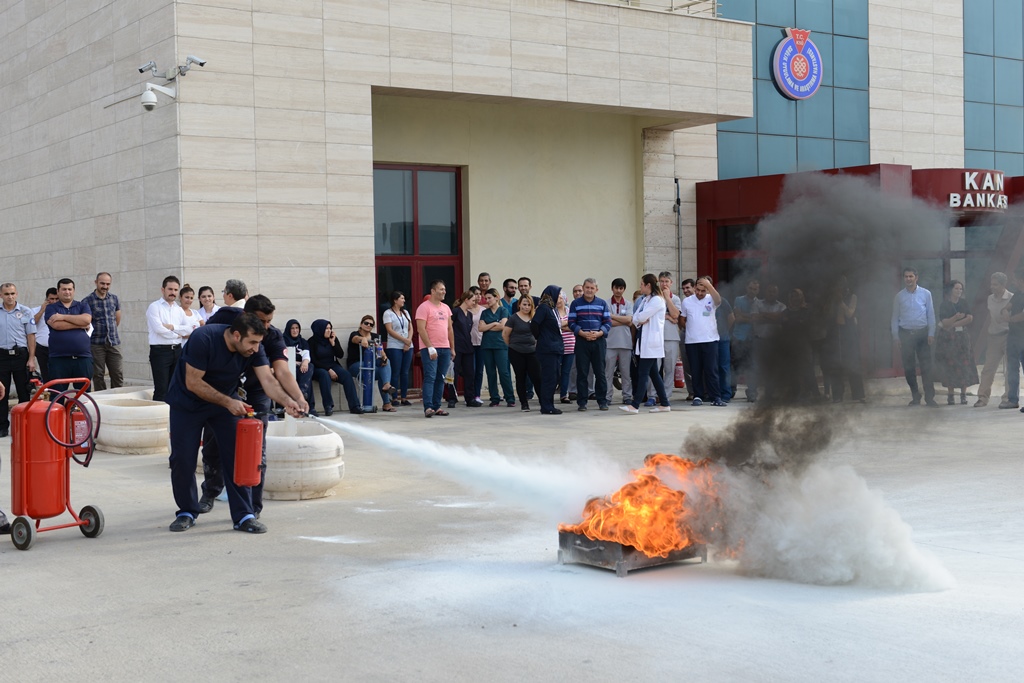 KSÜ Tıp’ta Acil Eylem Planı Kapsamında Yangın Tatbikatı Düzenlendi