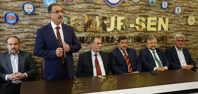 CAMİLER, SOSYAL HAYATIN YAŞANDIĞI EN CANLI MEKÂNLARDIR