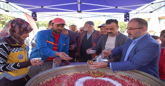 Afşin Belediyesi’nden 5 Bin Kişilik Aşure İkramı