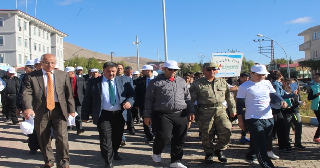 Ekinözü’nde Sağlıklı yaşam için yürüdüler